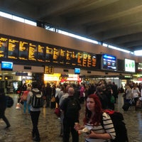 Photo taken at London Euston Railway Station (EUS) by Alex F. on 5/10/2013