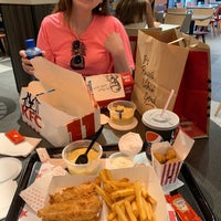 6/22/2019에 Roxsana R.님이 KFC에서 찍은 사진