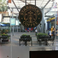 Photo taken at Starbucks by ,7TOMA™®🇸🇬 S. on 8/20/2012