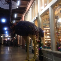 Das Foto wurde bei Sibley&amp;#39;s West: The Chandler and Arizona Gift Shop von J C. am 11/13/2012 aufgenommen