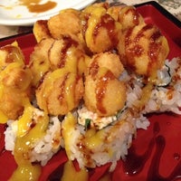 Photo taken at House Modern Sushi Restaurant by J C. on 6/29/2014