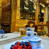 Foto diambil di Hotel Post Zermatt oleh Jack S. pada 5/13/2022