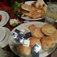 Photo taken at Cracker Barrel Old Country Store by Mark J. on 9/22/2012