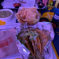 Foto scattata a San Antonio Taco Co. da Susie K. il 11/23/2019