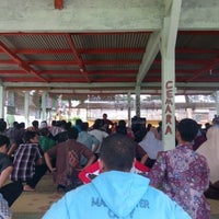 Review Resto kemuning