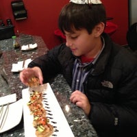 Das Foto wurde bei Hamachi Sushi Bar von Steven F. am 12/2/2012 aufgenommen