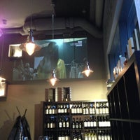 5/4/2013 tarihinde Irina A.ziyaretçi tarafından Restaurant, Wine &amp;amp; Hookah bar &amp;quot;STEAK POINT&amp;quot;'de çekilen fotoğraf