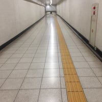 Photo taken at 地下連絡通路(日本橋駅～茅場町駅) by espa on 4/5/2019
