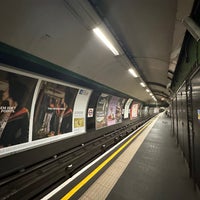 Photo taken at Goodge Street London Underground Station by Anatoly S. on 10/28/2023