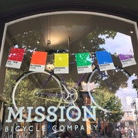 Das Foto wurde bei Mission Bicycle Company von Dallas K. am 7/25/2017 aufgenommen