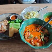 2/5/2024 tarihinde orvice X.ziyaretçi tarafından Supanniga Eating Room (ทองหล่อ)'de çekilen fotoğraf
