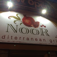 Foto scattata a Noor Mediterranean Grill da Salman M. il 3/29/2014