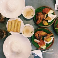 Dapur Penyet Putrajaya Asian Restaurant In Photo Taken At Dapur Penyet Putrajaya By Emmy Z On 6 25 2016