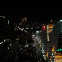 Photo taken at 台中金典酒店 Splendor Hotel Taichung by Claire on 12/23/2022