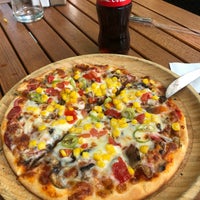 Photo prise au Tad Pizza &amp;amp; Burger par 💢EMİN💢 le9/26/2020