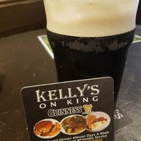 Photo taken at Kelly&amp;#39;s on King by Louis M. on 12/19/2018