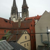 3/7/2013 tarihinde Toon R.ziyaretçi tarafından Hotel Münchner Hof - Regensburg'de çekilen fotoğraf