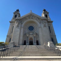 Photo taken at Cathedral of St. Paul by Marlon A. on 10/20/2023