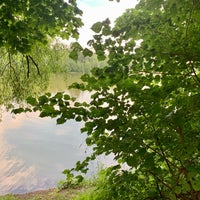 Photo taken at Алексеевский (Булганинский) пруд by Natalia P. on 7/6/2020