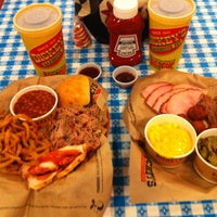 Photo taken at Dickey&amp;#39;s Barbecue Pit by Arsalan M. on 12/19/2012