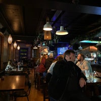 Das Foto wurde bei Pub On Wharf von Kroki am 12/28/2019 aufgenommen