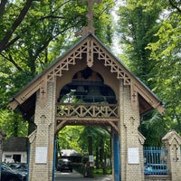 Photo taken at Russisch-orthodoxe Heilige Konstantin und Helena Kirche &amp;amp; Friedhof by Andreas H. on 6/6/2021