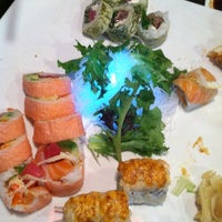 รูปภาพถ่ายที่ Mr. Fuji Sushi &amp;amp; Hibachi - Clifton Park โดย Art! G. เมื่อ 11/6/2012