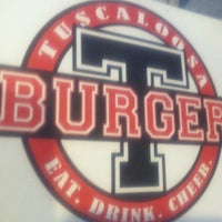 4/25/2013에 Natalie T.님이 Tuscaloosa Burger- T Burger에서 찍은 사진