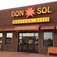Снимок сделан в Don Sol Mexican Grill пользователем Jim C. 9/8/2013