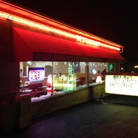 12/22/2012 tarihinde Leah D.ziyaretçi tarafından Angelos Restaurant &amp;amp; Pizza'de çekilen fotoğraf