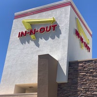 Photo taken at In-N-Out Burger by KFiles (. on 3/30/2019