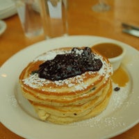 Photo taken at Clinton St. Baking Co. &amp;amp; Restaurant by Djaniella D. on 5/1/2024