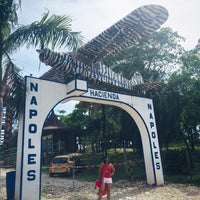Foto diambil di Parque Tematico. Hacienda Napoles oleh Fabiola G. pada 8/10/2018