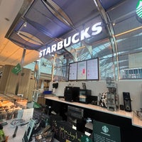 รูปภาพถ่ายที่ Starbucks โดย غ ♑️ . เมื่อ 2/24/2024