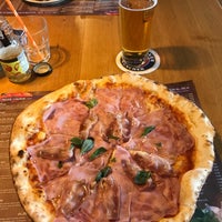 Foto diambil di Pizza@Kavica Duksa oleh sinisa c. pada 3/12/2022