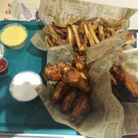 Photo taken at Wingstop by Marcelo C. on 7/30/2016