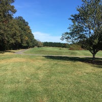 Photo taken at The Rookery Golf Course by Andrew V. on 10/10/2017