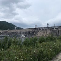 Photo taken at Красноярская ГЭС by Надежда М. on 7/27/2021
