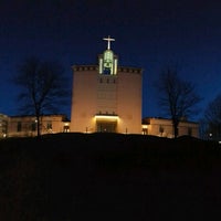 Photo taken at Töölön kirkko by Paul F. on 3/24/2017
