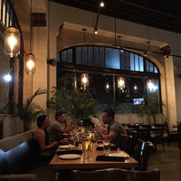 6/27/2015에 Jeff S.님이 Modern Restaurant and Lounge에서 찍은 사진