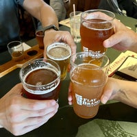 Photo taken at Flat Branch Pub &amp;amp; Brewing by Morgan I. on 9/16/2023