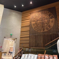 Photo taken at Starbucks by Zhuzik on 5/19/2022