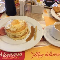 Foto tirada no(a) Restaurante Montana por Ana Laura S. em 2/6/2015