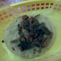 3/22/2013にLuis N.がCOMBInados, Tacos, cortes y +で撮った写真