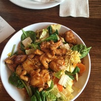 Photo taken at Pei Wei by Leandy M. on 7/11/2015