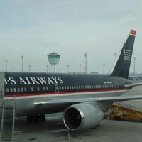 Photo taken at Gate 37B by Erick &amp;#39;EAlexStark&amp;#39; R. on 8/26/2014