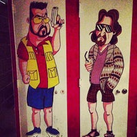 Photo prise au Lebowski Bar par Michael B. le4/15/2013