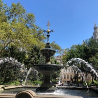 Photo taken at City Hall Park Fountain by Roger T. on 8/24/2019