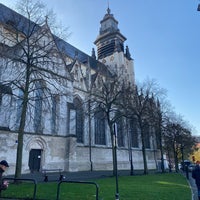 Photo taken at Église Notre-Dame de la Chapelle / Onze Lieve Vrouw Ter Kapellekerk by alev K. on 11/19/2019