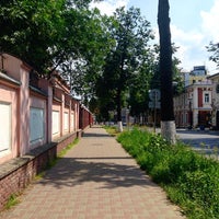 Photo taken at Малая Покровская улица by Любовь Ф. on 8/16/2016